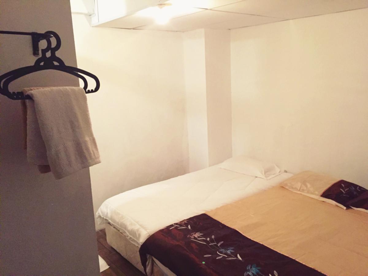 Tonight Hotel Hostel Джордж Таун Екстериор снимка